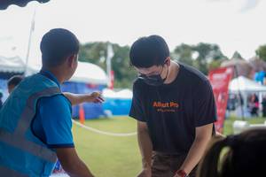 BIB: 
                            <button type="button" onclick="openModal(26545262)" class="btn btn-primary btn-sm float-right btn-popup" data-toggle="modal" data-target=".modal-high-quality">
                        <i class="fas fa-shopping-cart"></i> Add to Cart
                    </button>
                                            <button type="button" onclick="isThisMe(26545262, true)" class="btn btn-success btn-sm float-right btn-popup btn-isme hidden" data-toggle="tooltip" data-placement="bottom" title="นี่คือรูปของคุณใช่ไหม คลิกที่นี่เพื่อเอาเข้าอัลบั้ม">
                        <i class="fas fa-plus"></i> Add to album
                    </button>
                    <button type="button" onclick="isThisMe(26545262, false)" class="btn btn-warning btn-sm float-right btn-popup btn-isnotme hidden">
                        <i class="fas fa-ban"></i> Remove from album
                    </button>